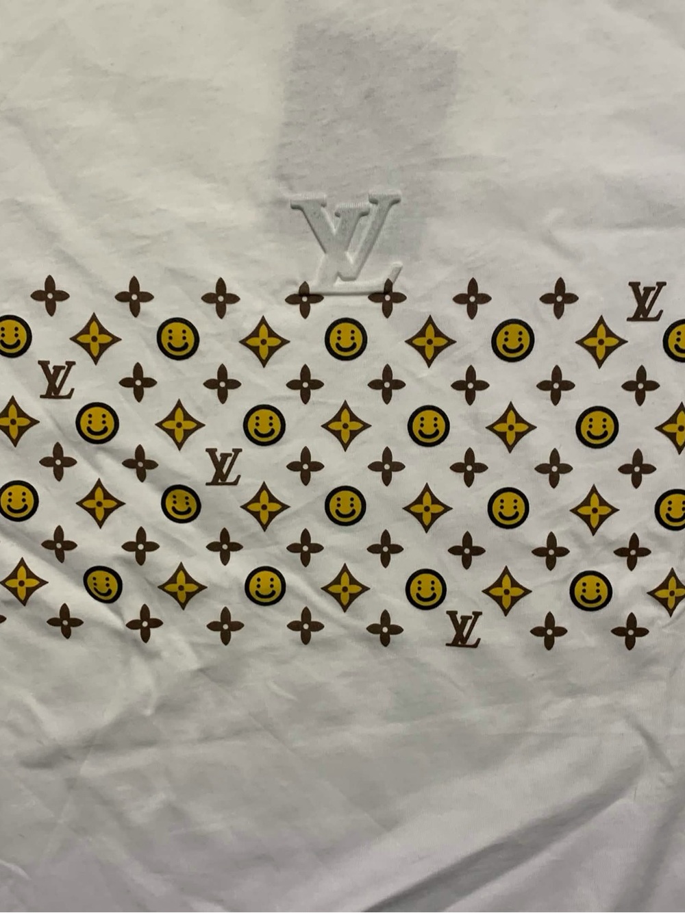 Louis Vuitton Smiley Face T-Shirt Men’s Size L - Picture 3 of 7